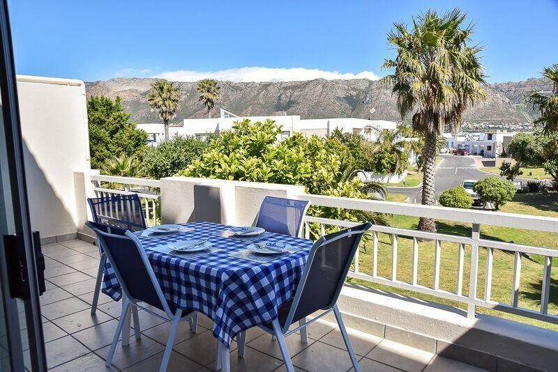 Sea And Mountain View Apartment Gordonsbaai Buitenkant foto