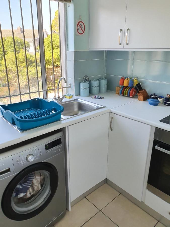 Sea And Mountain View Apartment Gordonsbaai Buitenkant foto
