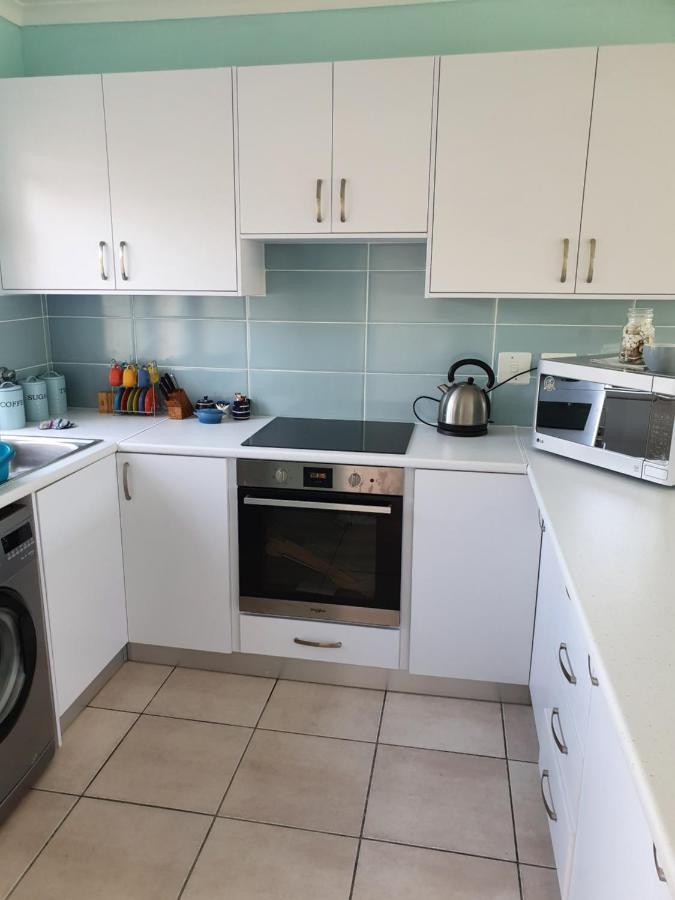 Sea And Mountain View Apartment Gordonsbaai Buitenkant foto