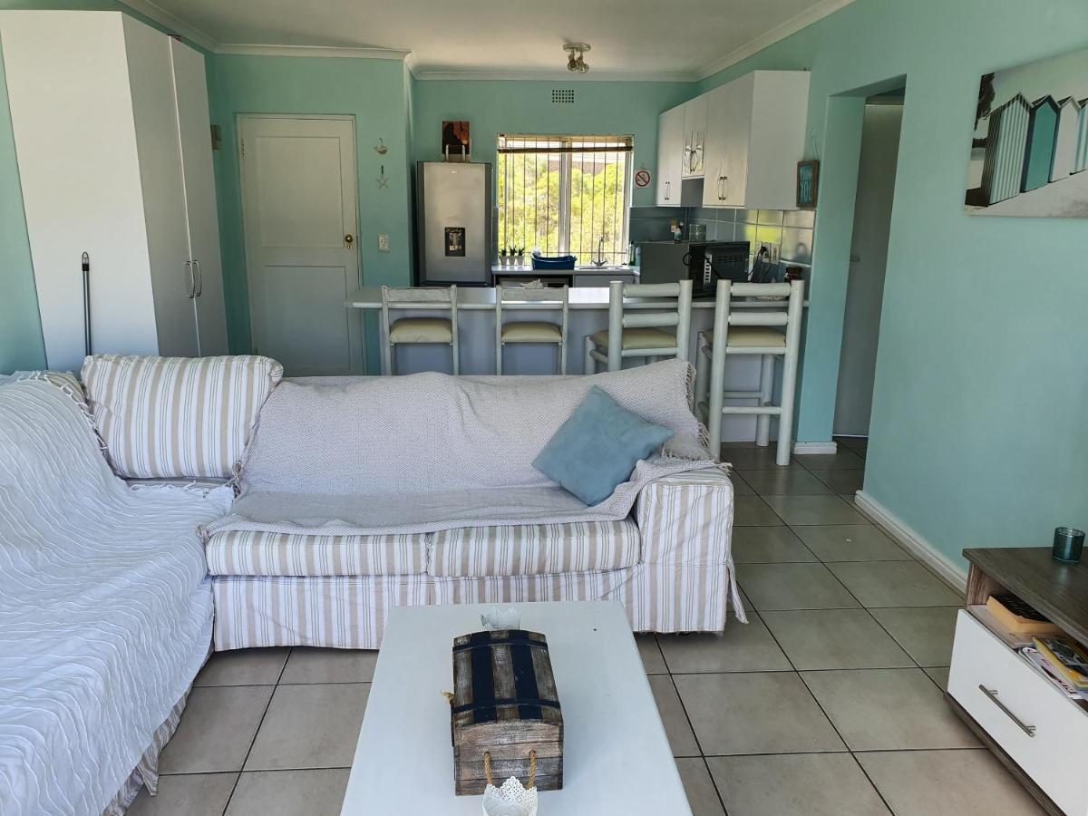 Sea And Mountain View Apartment Gordonsbaai Buitenkant foto